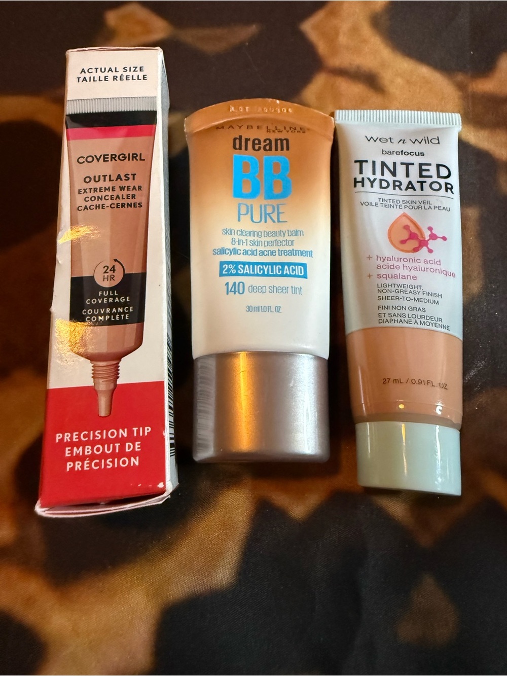 Makeup bundle- 3 pieces - see pics for details